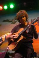 http://www.frankvignola.com/pics/gallery/Frank_on_stage.jpg